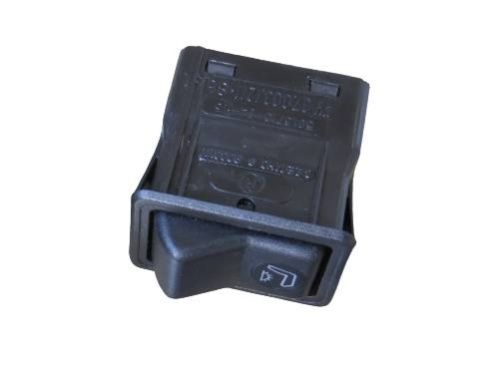 581.3710-04.13 Выключатель индивидуального освещения Автоарматура